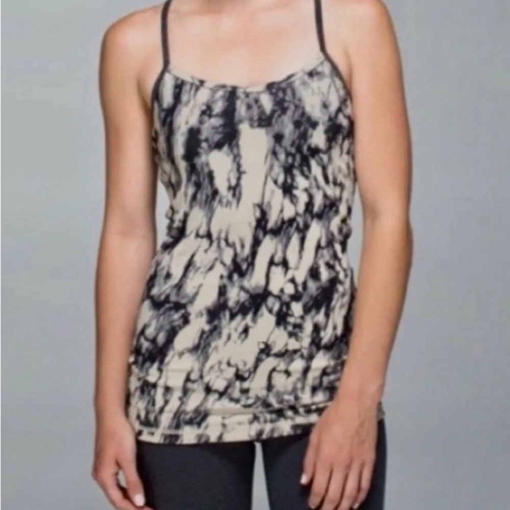 Lululemon power Y Tank.